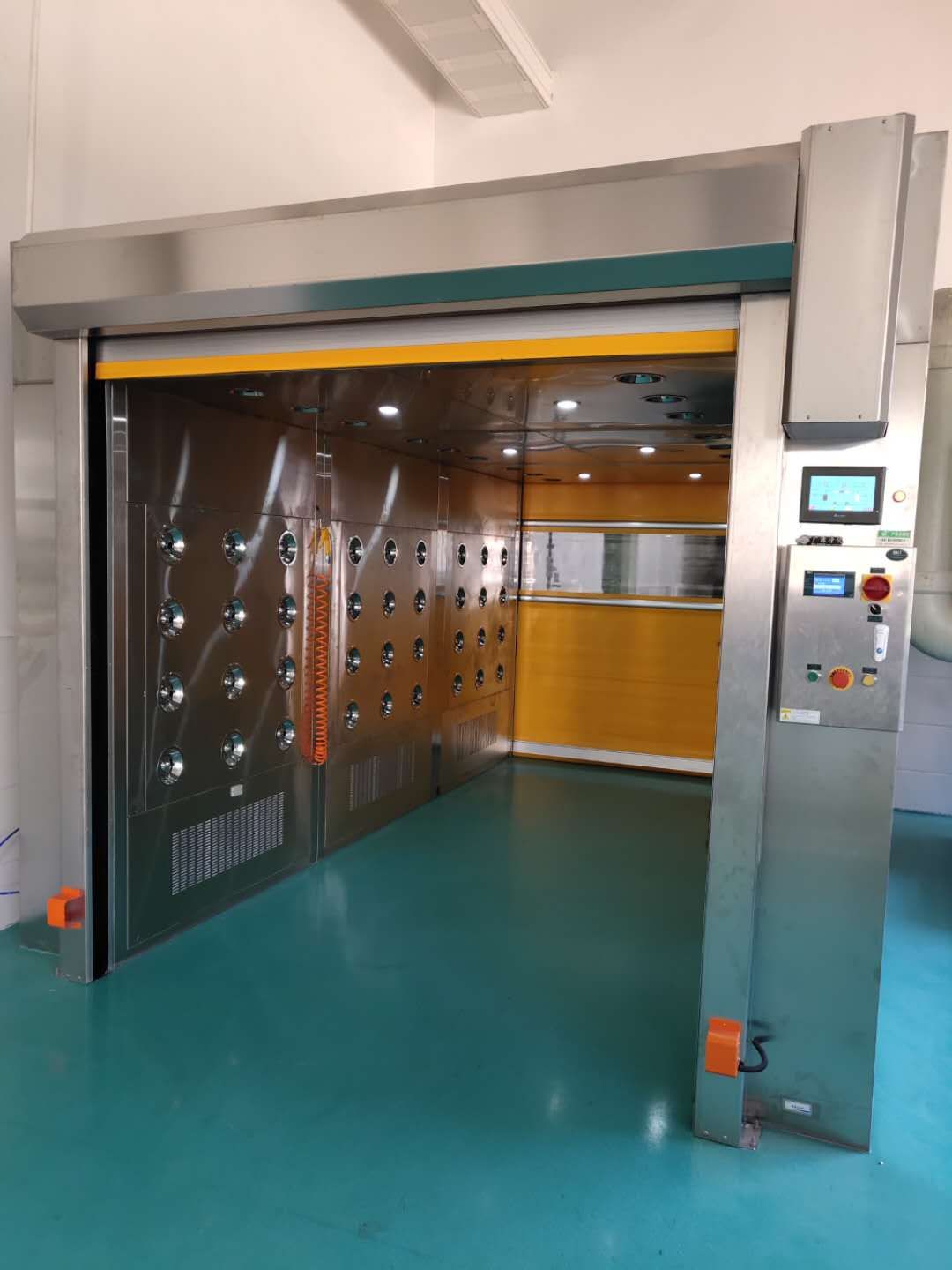 快速門貨淋室 快速門貨淋室